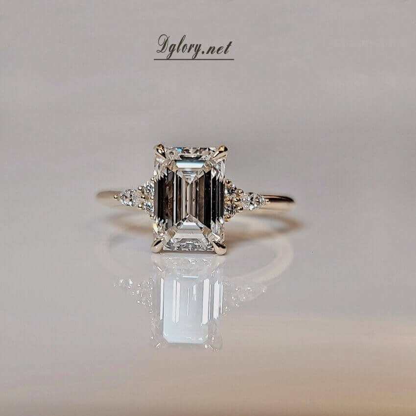 Lab Diamond Engagement Ring, 14K Gold, 2CT, F VS1, Emerald Cut,IGI Certified,Engagement Rings,Side Marquise Round Cluster,1 Marquise 2 Round (ST 0010)