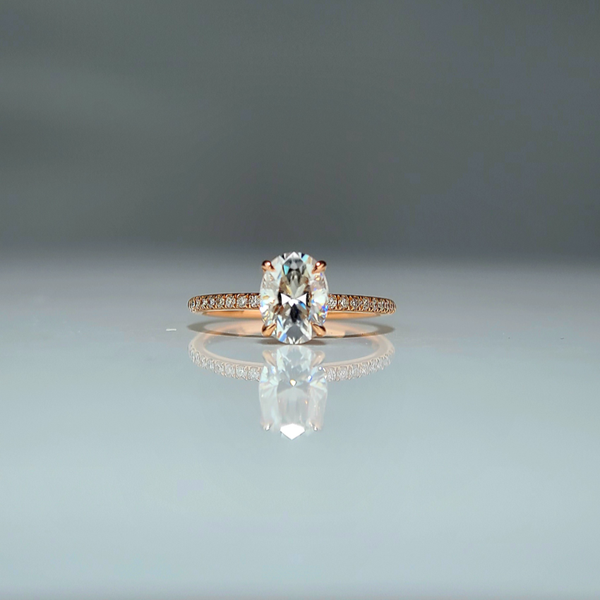 14k Rose Gold 1.5ct Oval Moissanite 6x8mm Side Moissanite Oval Cut Plain Setting Paved Band,Moissanite Engagement Ring,GRA Certified,4-Prong