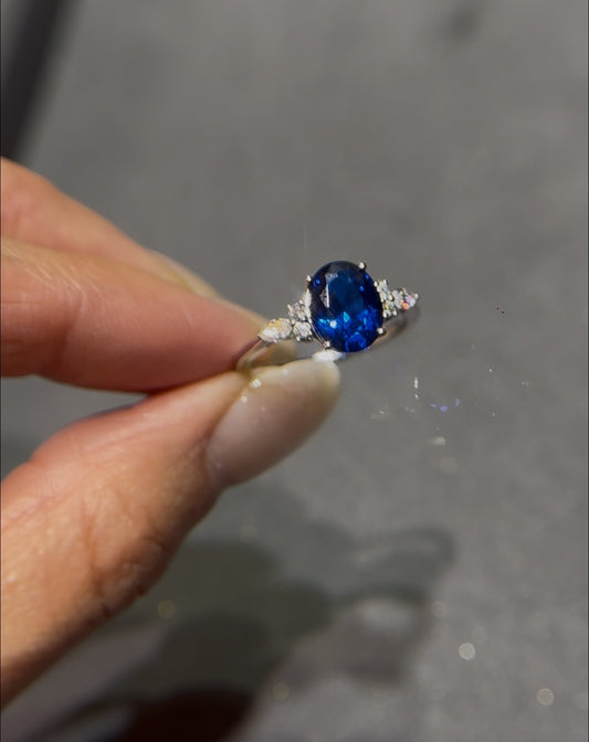 Sop 50% balance TIKTOK LIVESTREAM 18K Yellow gold 2.5-3CT Oval Lab-Grown Sapphire Ring with side lab diamonds Setting in deep blue size 7 (Copy)