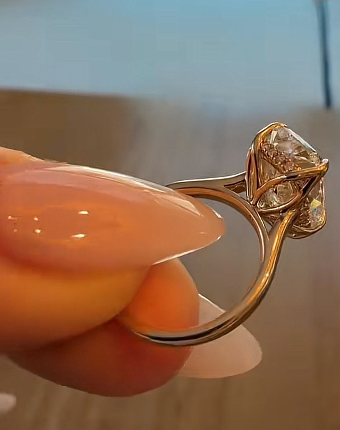 Le 2-1 deposit link 14K Yellow Gold, band width 1.8mm 5 CT, E VS1, elongated cushion Cut, tulio setting as picture size 6.25