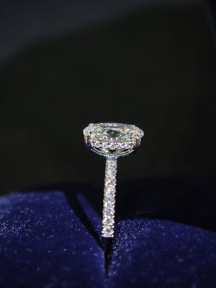 Solid 14K 2.2ct Lab Oval half band Lab Grown Diamond Engagement Ring Hidden Halo Paved band(OVX 0028)
