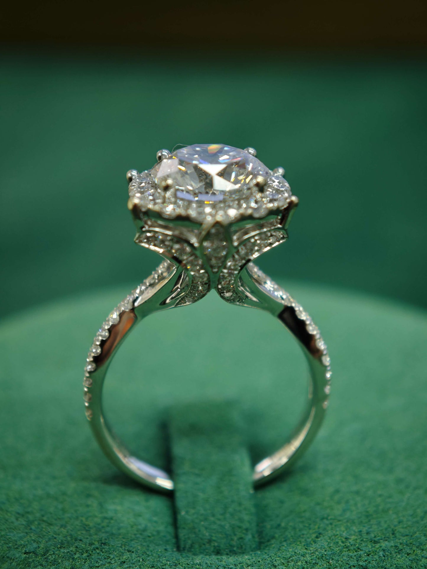 18K White Gold 3ct Lab Diamond Halo Engagement Ring: Pavé Twisted Band ( ROX 838 )