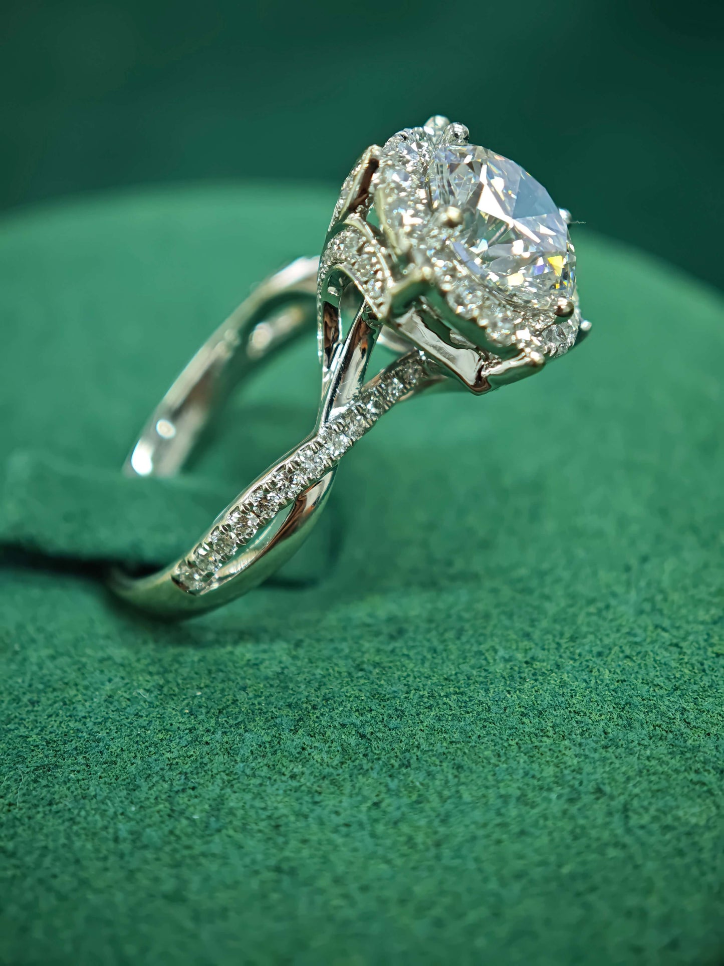 18K White Gold 3ct Lab Diamond Halo Engagement Ring: Pavé Twisted Band ( ROX 838 )