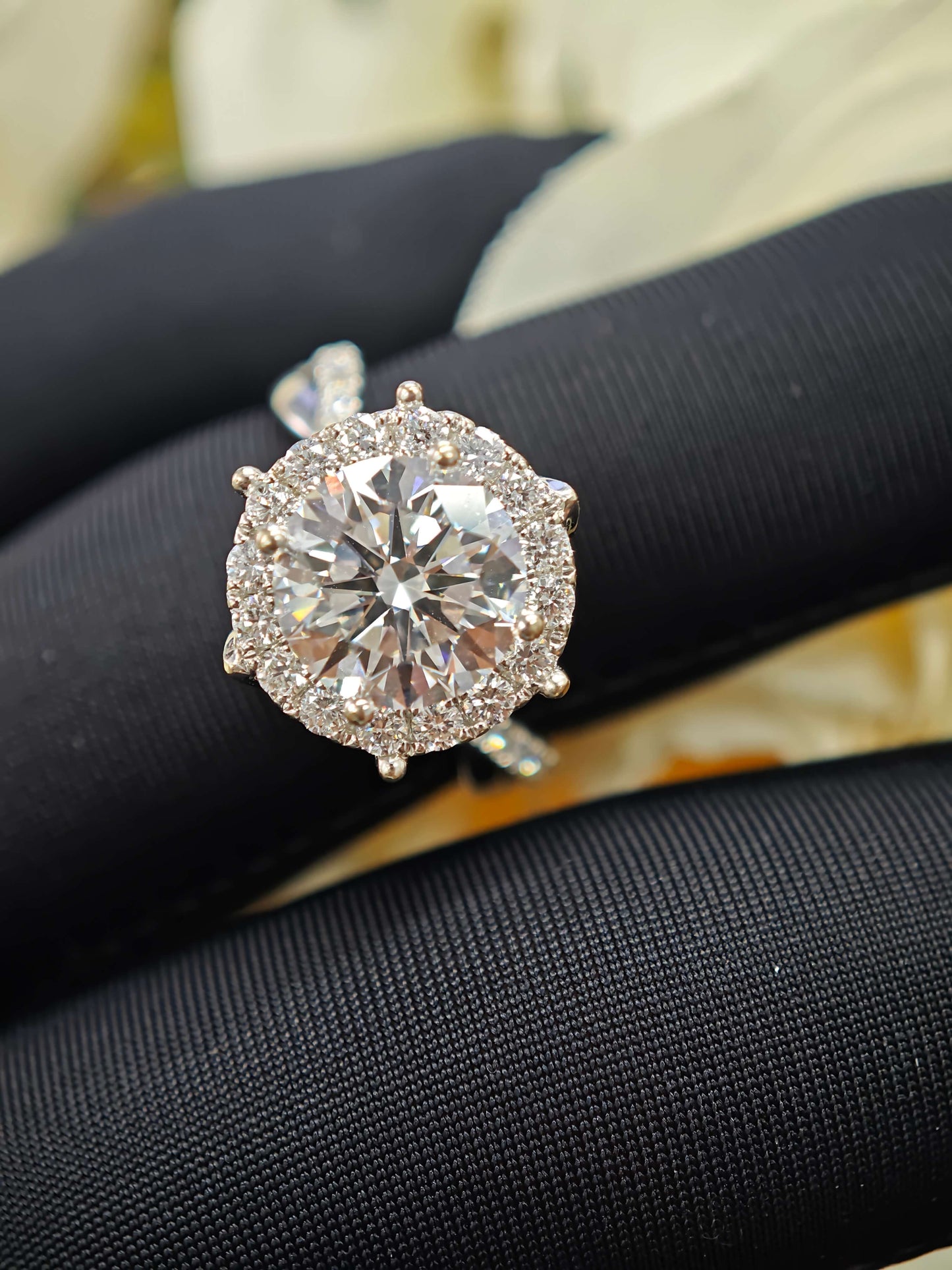 18K White Gold 3ct Lab Diamond Halo Engagement Ring: Pavé Twisted Band ( ROX 838 )