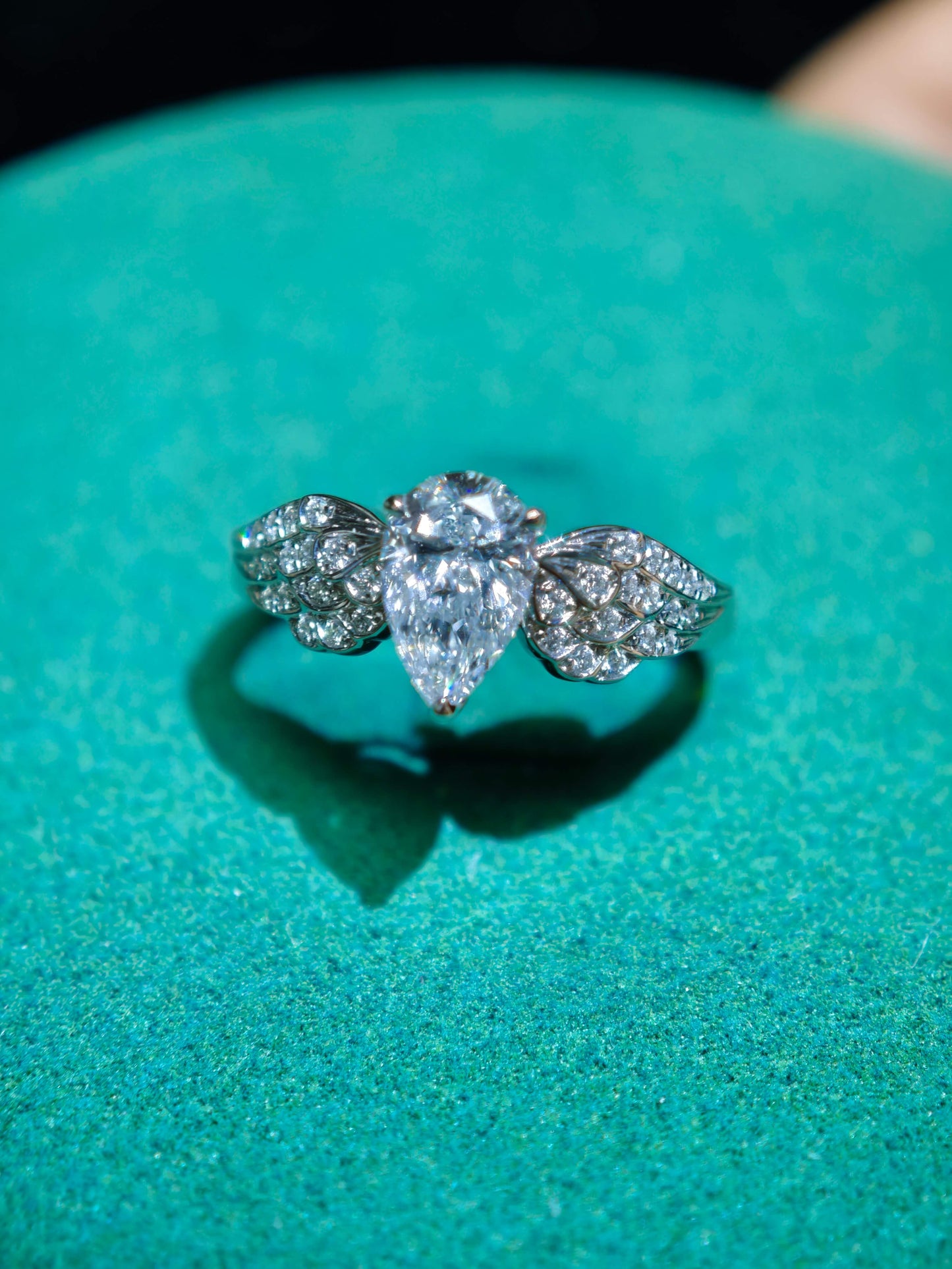 0.84CT Pear-Shaped Water Drop shape Diamond Wing Shank Engagement Ring in 14K Gold with 0.115TCW Side Stones (PEX 008)