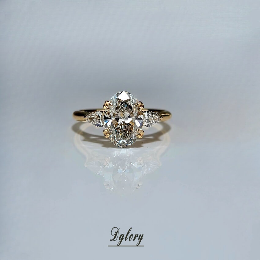 14K, 2 CT, EF VS1, Lab Oval Cut, IGI Certified, Lab Created Diamond Engagement Ring, Engagement , Side Lab Pear , Hidden Bridge，Double Claw  (ST 0017)
