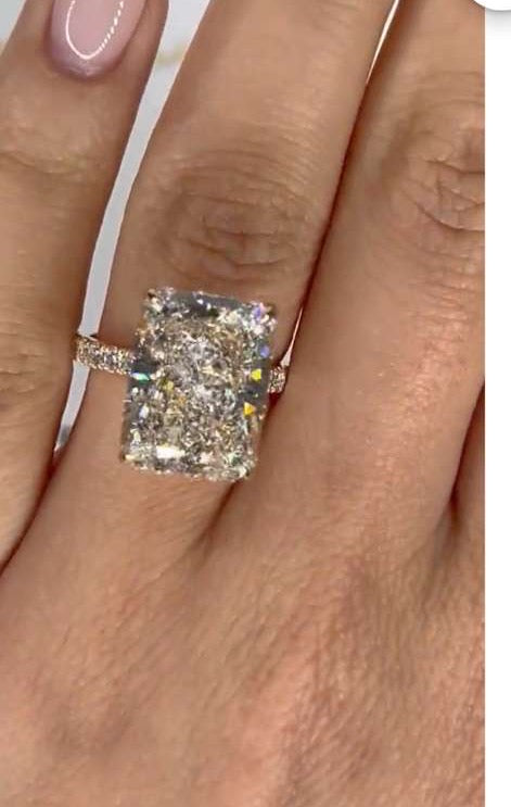 A 50% Deposit link TIKTOK LIVESTREAM 18k solid white gold 7ct Radiant cut Hidden halo paved band  as picture D VVS1 Clarity