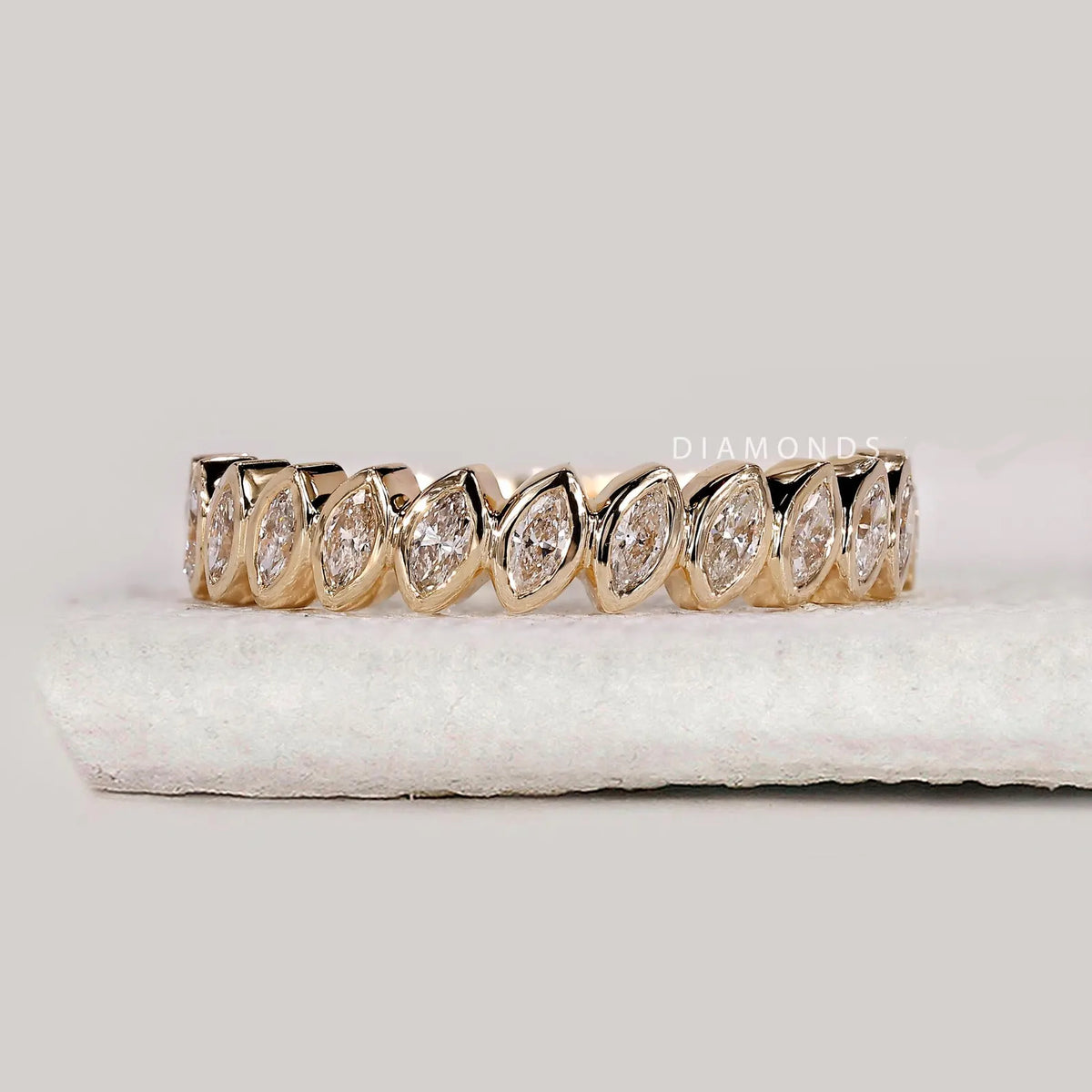 AN TIKTOK LIVESTREAM 2-2 3 rings one 18K Yellow gold Bride: 1. Marquise eternity band +one Lotus wedding band+Groom Lotus wedding band (Copy)