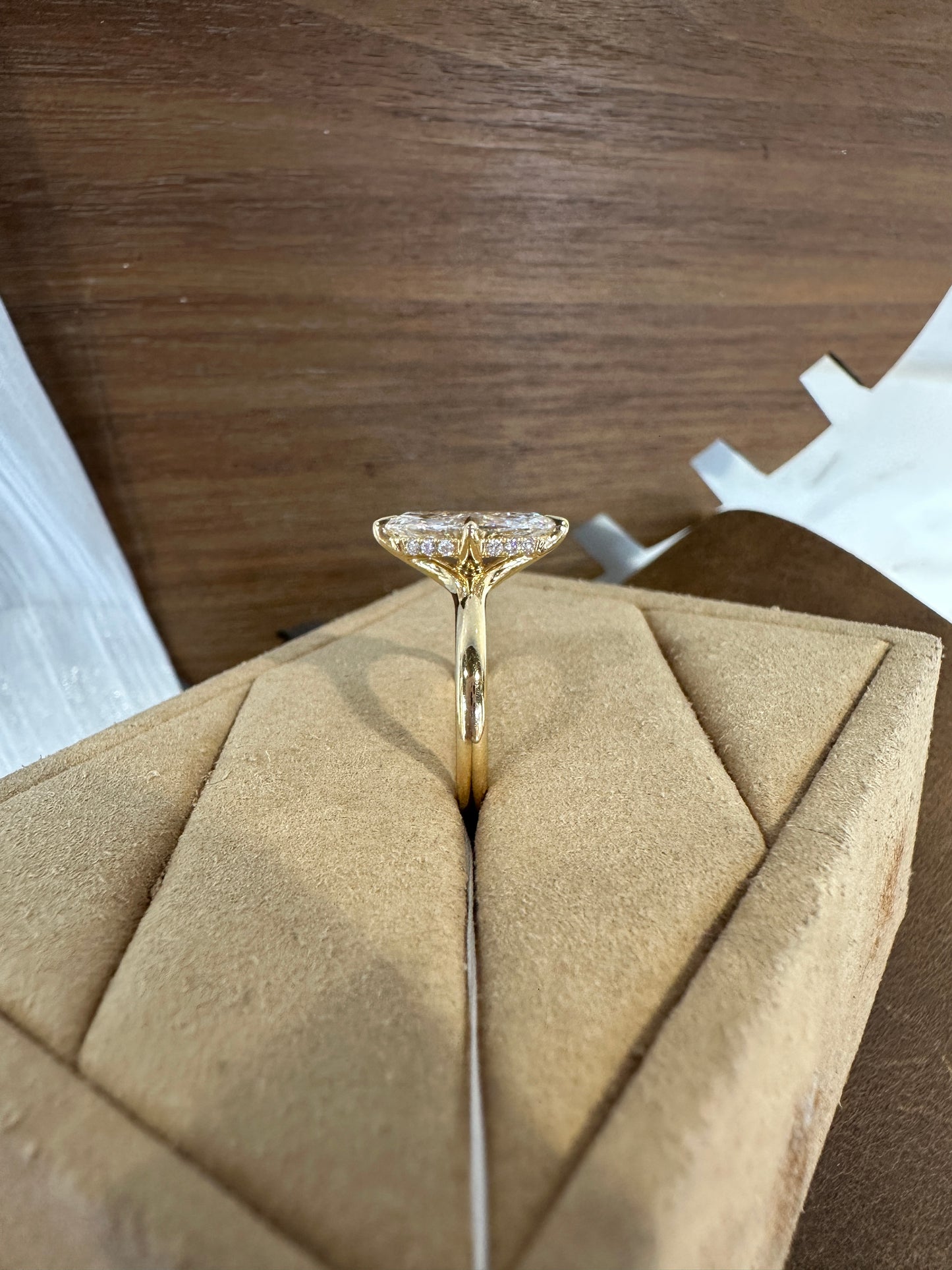 lis Tiktoklivestream 18K Yellow Gold plain band 2ct hidden halo Solitaire Marquise Diamond E VS1  size 6