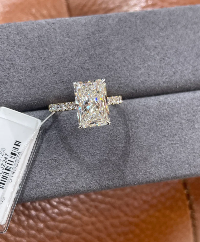 Sa 50% deposit link  TIKTOK LIVESTREAM 18K Rose Gold Lab 2.0ct E VS oval Diamond Ring BUT SAME DESIGN thick engraving band as picture VS IGI certificate