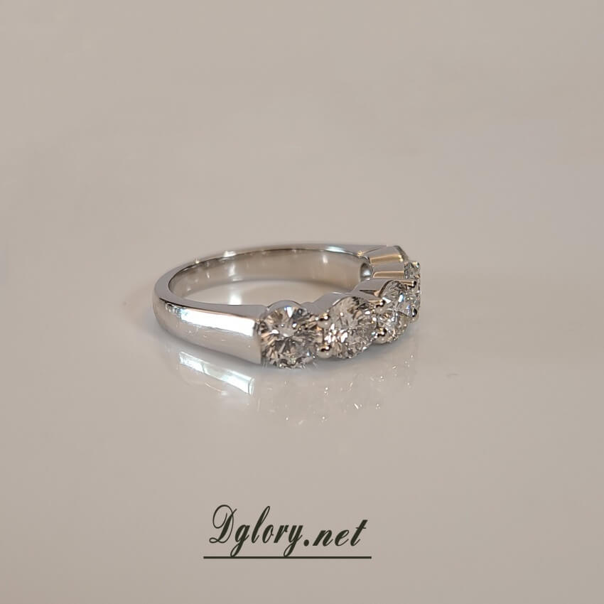 14K 2TCW 4.6mm lab round diamond  5 pieces  Lab Round Diamond Wedding Band  EF VS Lab Grown Created Diamond, Band For Her Wedding, Ring Band