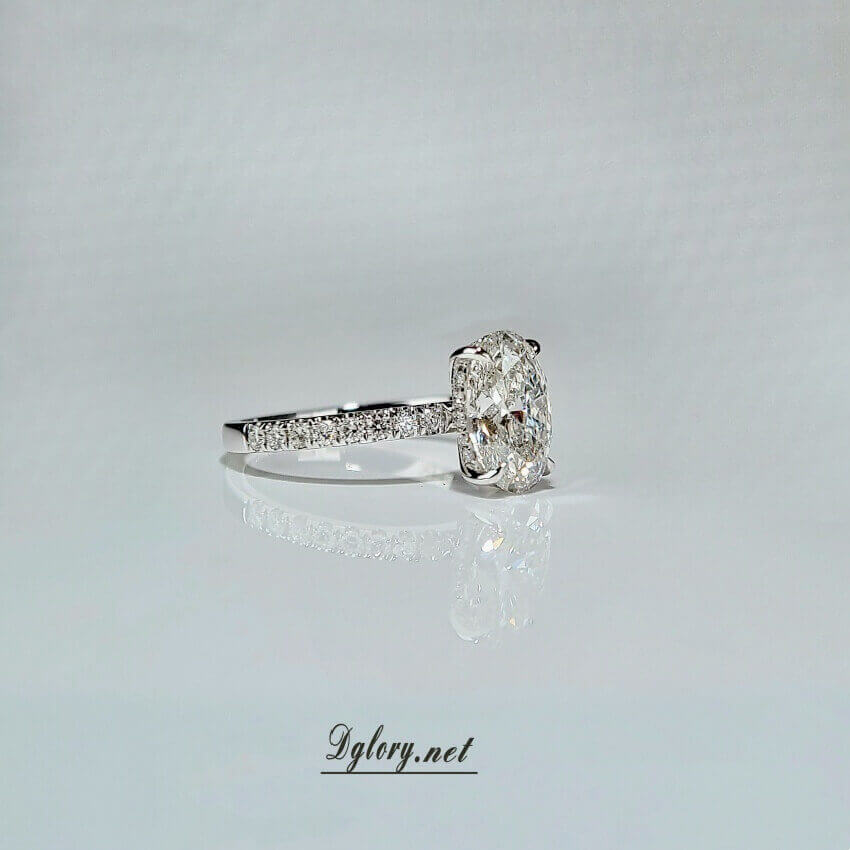 Lab Grown Diamond Ring,14K 2.2 CT, E VVS2, Lab Oval，Lab Created Diamond Engagement Ring, IGI Certified, Engagement Ring, Peved , Hidden Halo (ST 0007)