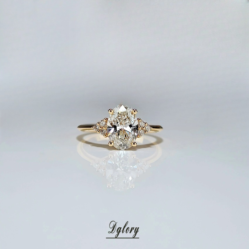 Lab Diamond Engagement Ring, 14K , 1.5CT, E VS1, Lab Oval Cut, IGI Certified,Lab Created Engagement Ring, 3 Lab Cluster Either Side Round   (ST 0012)