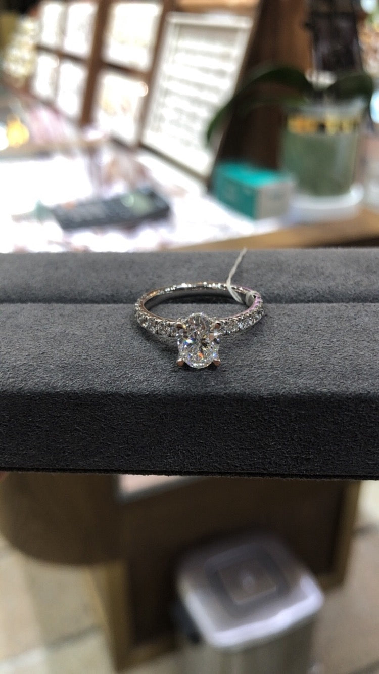 50% deposit link TIKTOK LIVESTREAM 9K gold 2CT Lab Ova E VS  IGI certificates Lab-Grown Diamond Ring pave band hidden halo