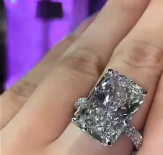 A 50% Deposit link TIKTOK LIVESTREAM 18k solid white gold 10ct Radiant cut Hidden halo paved band  as picture D VVS1 Clarity