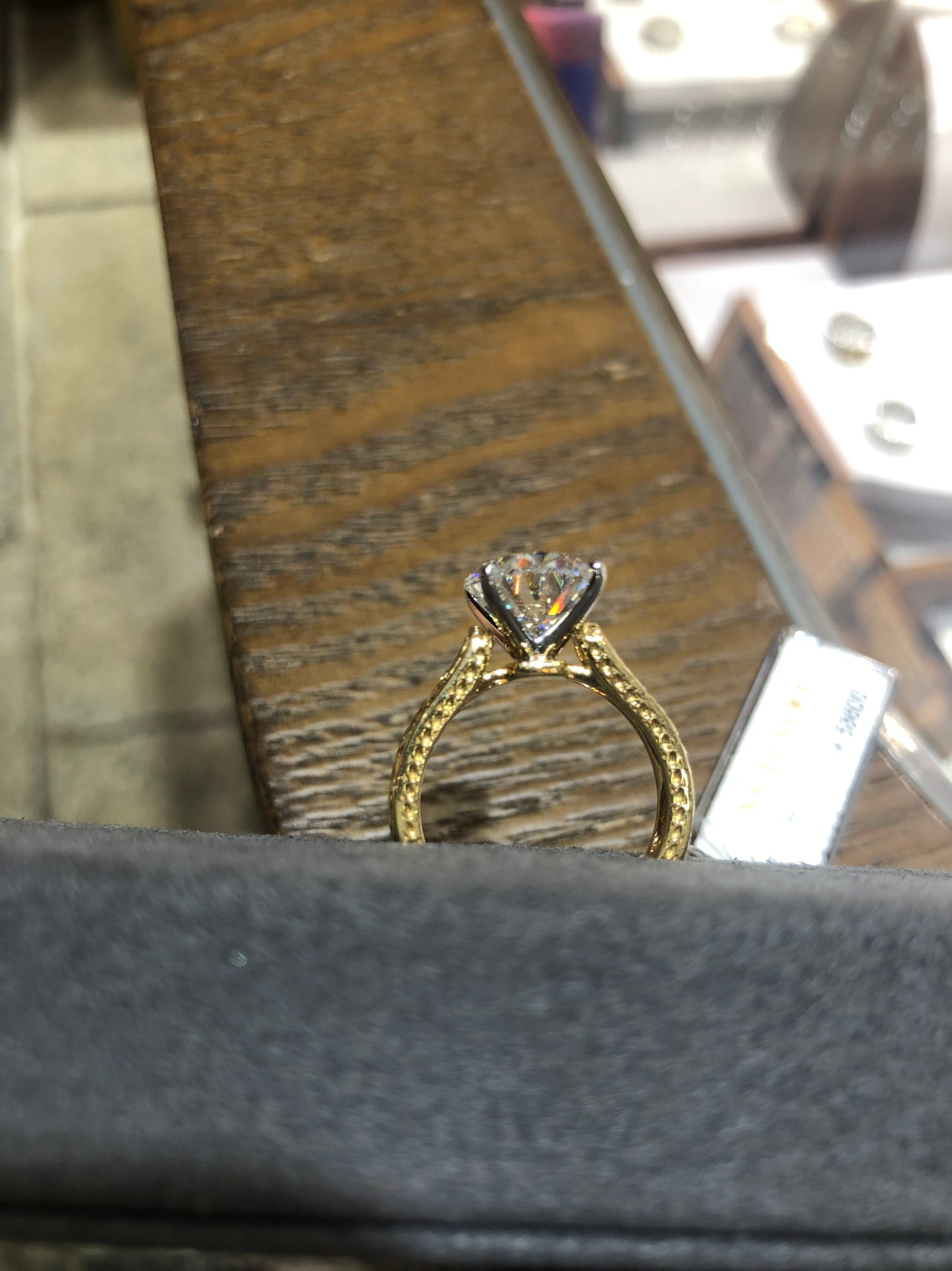 Sa 50% deposit link  TIKTOK LIVESTREAM 18K Rose Gold Lab 2.0ct E VS oval Diamond Ring BUT SAME DESIGN thick engraving band as picture VS IGI certificate