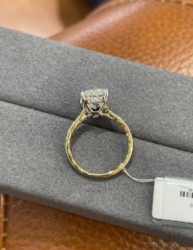Sa 50% deposit link  TIKTOK LIVESTREAM 18K Rose Gold Lab 2.0ct E VS oval Diamond Ring BUT SAME DESIGN thick engraving band as picture VS IGI certificate