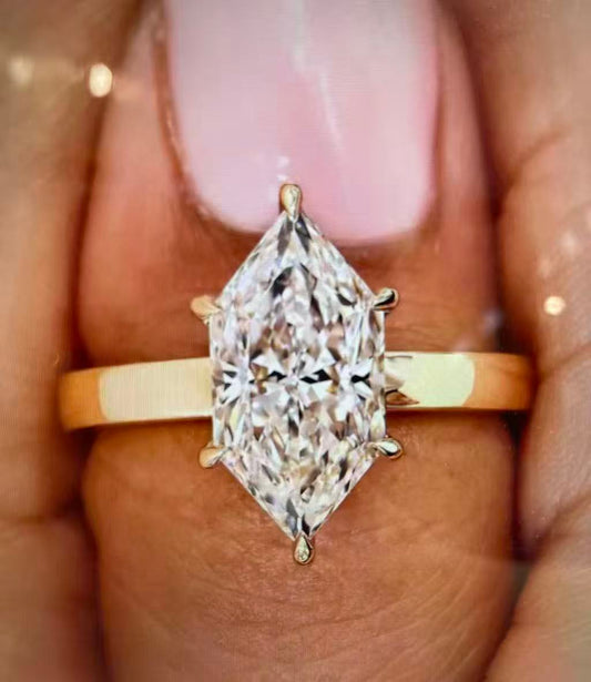 db LINK 2-2 Tiktok livestream 10K white gold 5ct step cut dutch marquise size 5