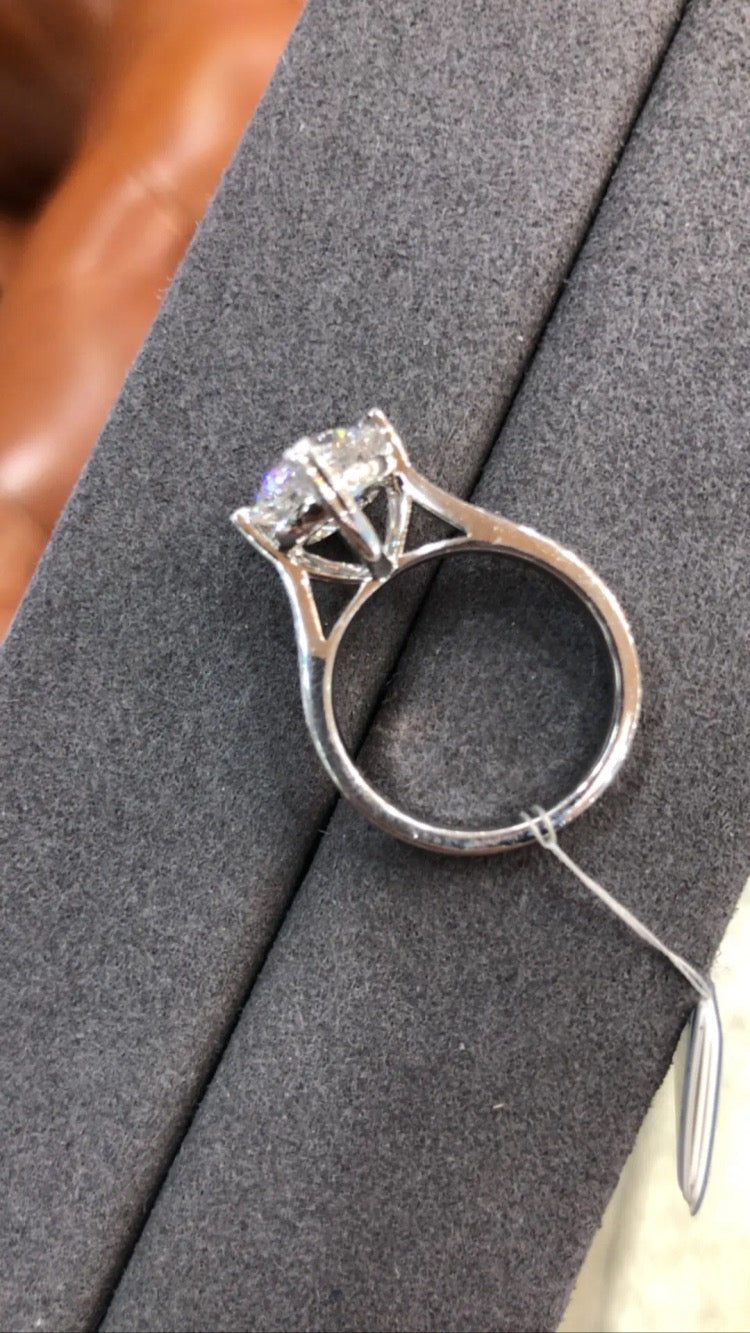 DA TIKTOK LIVESTREAM 10K white gold 3ct pear cut same design lab grown diamond IGI certificate size 5.5