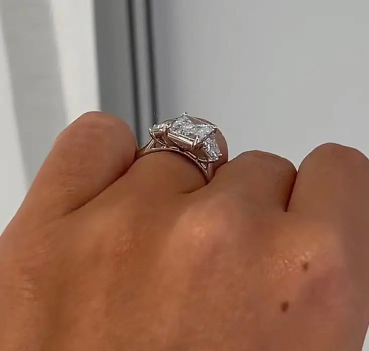 JOS TIKTOK LIVESTREAM Ring 14K white gold 5ct lab emerald cut large ratio 2-tone E VVS2 with 2 side baguettes 1.5ct-2.0ct&nbsp; 3mm band width size 5