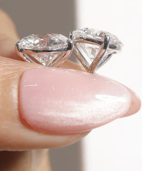 MW 14K white gold total 6carats each 3carat F VVS2 with IGI certificate EARRINGS Martini setting screw back