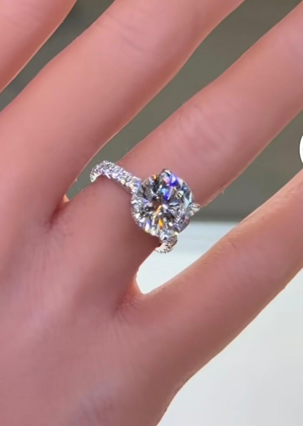 Deb 50% DEPOSIT TIKTOK LIVESTREAM solid 14K white gold 4.21ct Round Brilliant cut D VVS1ring D VVS2 picture design size 6.5