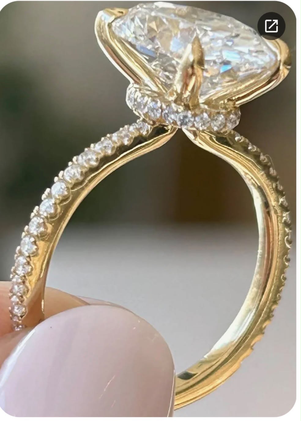 SUM TIKTOK LIVESTREAM 2-1 DEPOSIT link 14K yellow gold 6CARATS Moval E color VS1 with IGI certificate size 5.5