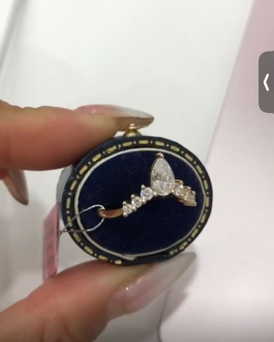 RAC TIKTIOK LIVESTREAM Solid 14K yellow gold Tiara band size 8 with IGI Jwelry Report
