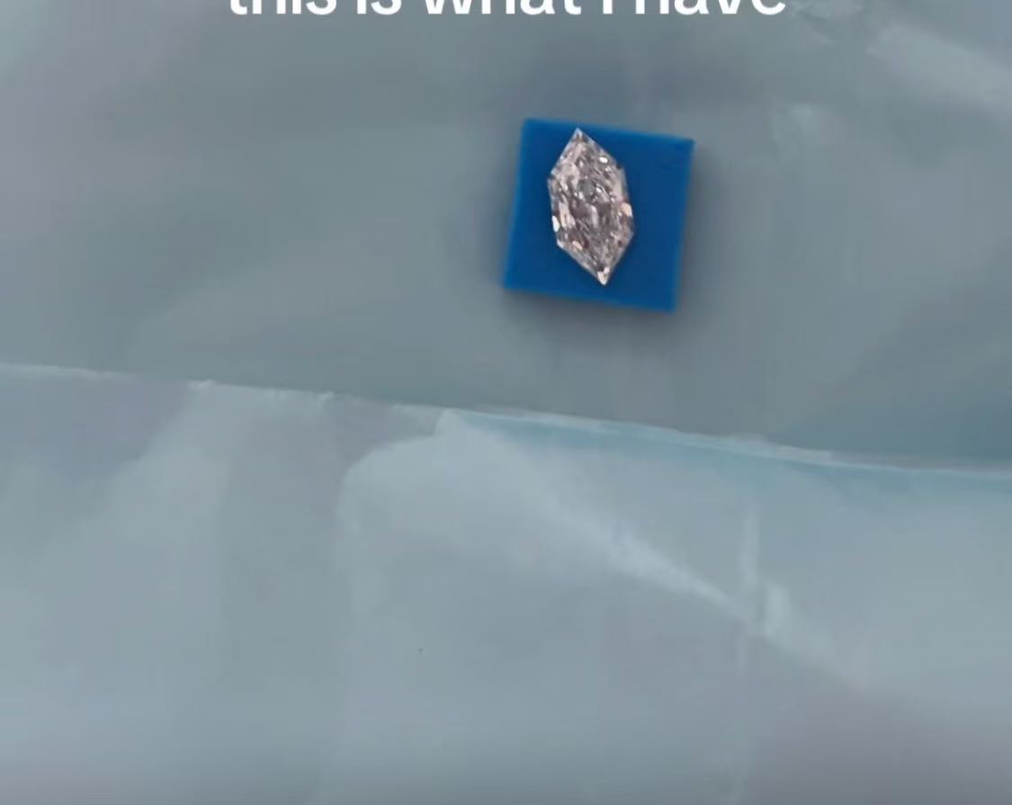 RIGI link Tiktok livestream 3-2 link 3 rings 14K gold 3ct step dutch Marquise E-G VS1 warm color lab grown diamonds with IGI Certifiate + thick matching band round and marquise rotated+ men ring mount  size 9（women）+8(men) (Copy)
