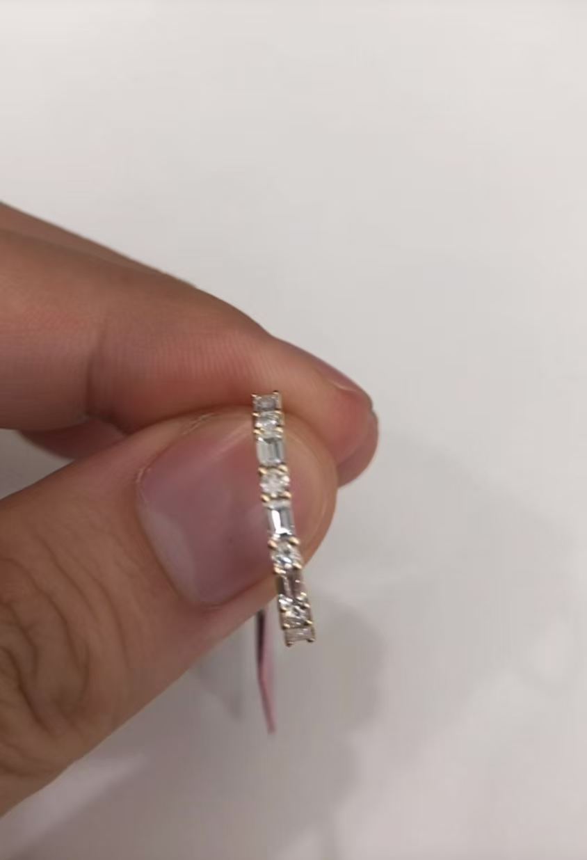 AUD TIKTOK LIVESTREAli  2-1 link 14K white gold 5ct Emerald cut E VS With IGI certificate with a matching baguettes band  size 8