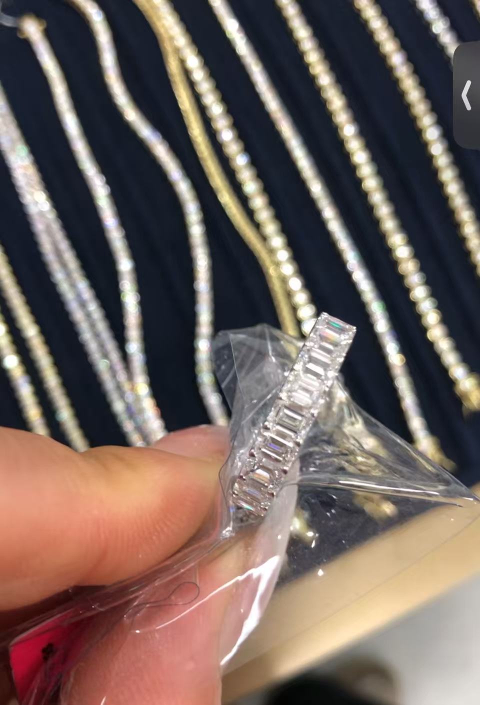 SAB TIKTIOK LIVESTREAM 2-2 link solid 14K White gold emerald cut eternitu band lab diamond size 6 (Copy)