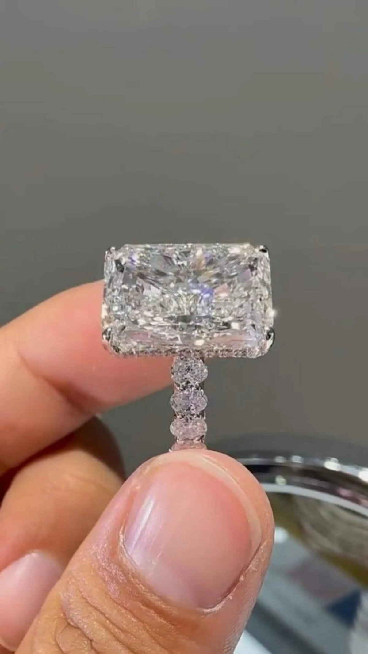 SUM TIKTOK LIVESTREAM deposit LINK , solid 14K white Gold hidden halo 10CT,E VVS2, Radiant Cut Lab Diamond ring IGI Certified with oval paved band D VVS, size 7/7.5
