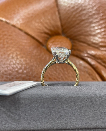 Sa 50% deposit link  TIKTOK LIVESTREAM 18K Rose Gold Lab 2.0ct E VS oval Diamond Ring BUT SAME DESIGN thick engraving band as picture VS IGI certificate