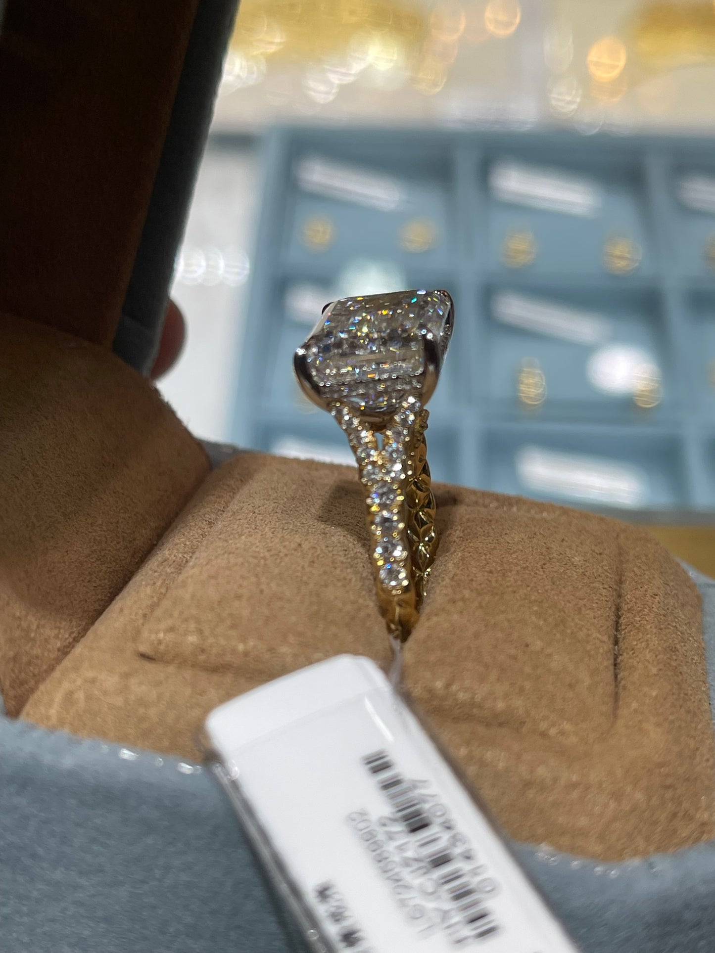 TIKTOK LIVESTREAM 18K 14K 6ct emerald cut east west paved band 2-tone halo arround stone but no diamonds and diamonds on band