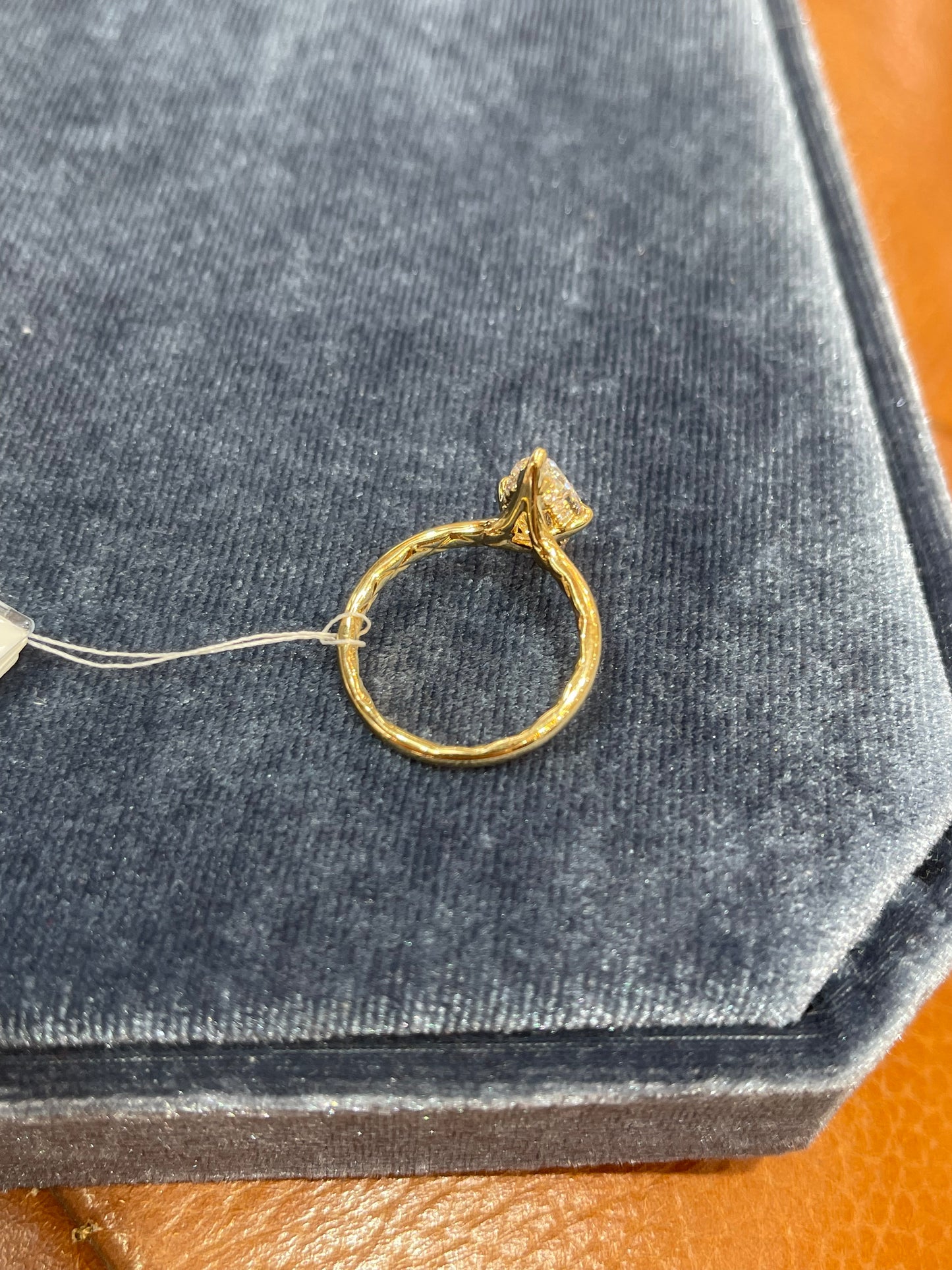 14k Yellow gold 2ct  Hidden halo  Plain band E VVS2 IGI certificate size5