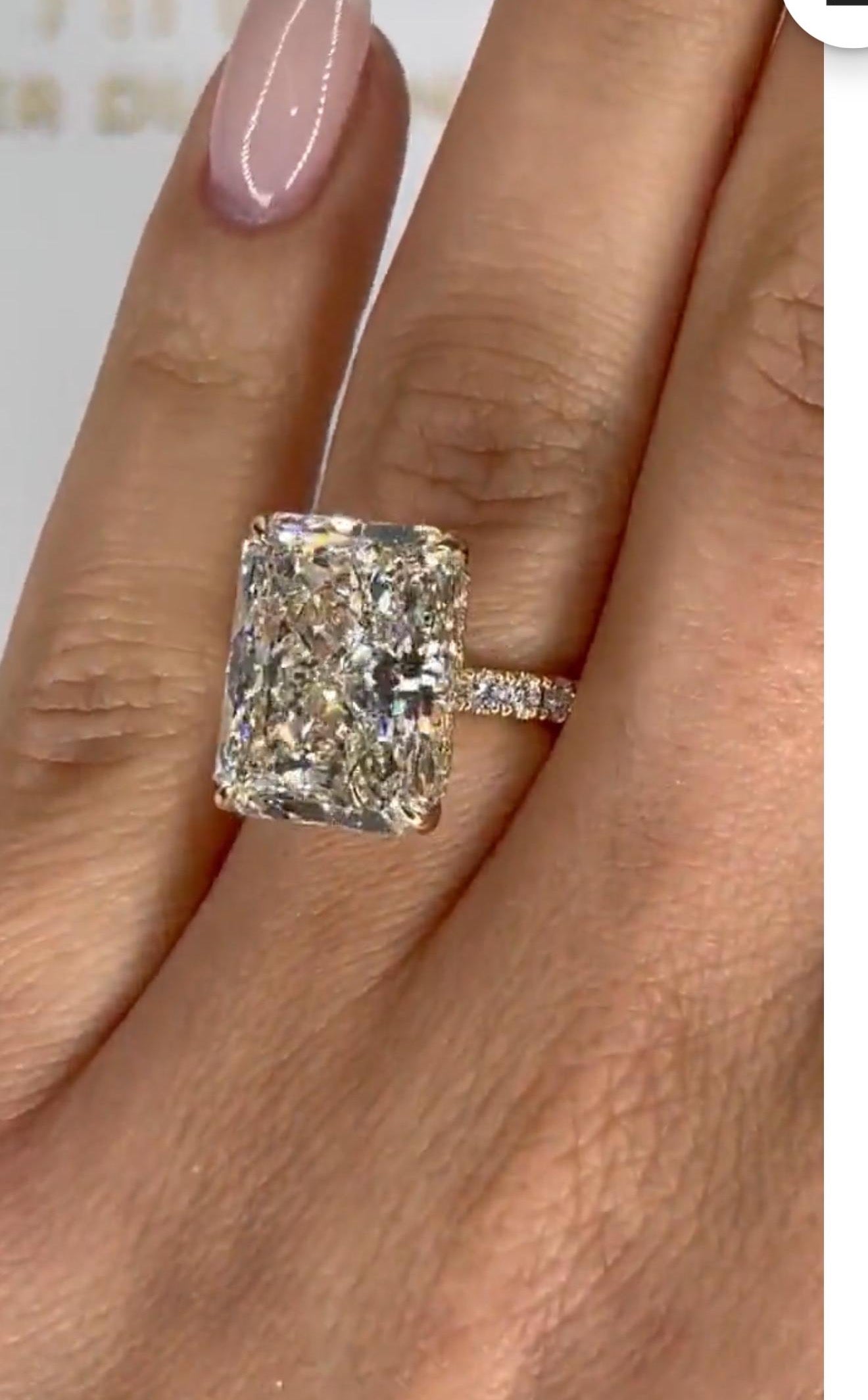 A 50% Deposit link TIKTOK LIVESTREAM 18k solid white gold 7ct Radiant cut Hidden halo paved band  as picture D VVS1 Clarity