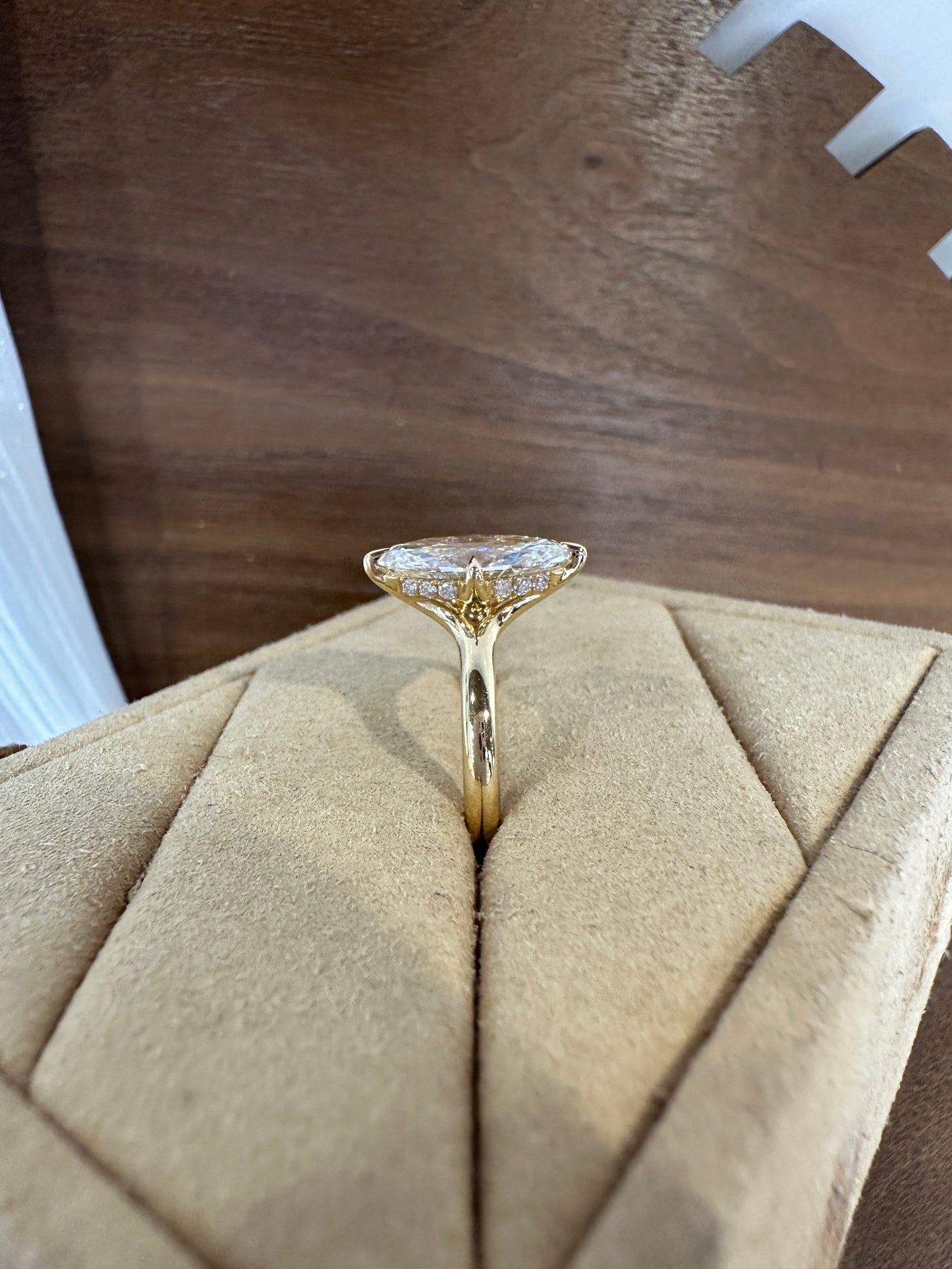 lis Tiktoklivestream 18K Yellow Gold plain band 2ct hidden halo Solitaire Marquise Diamond E VS1  size 6