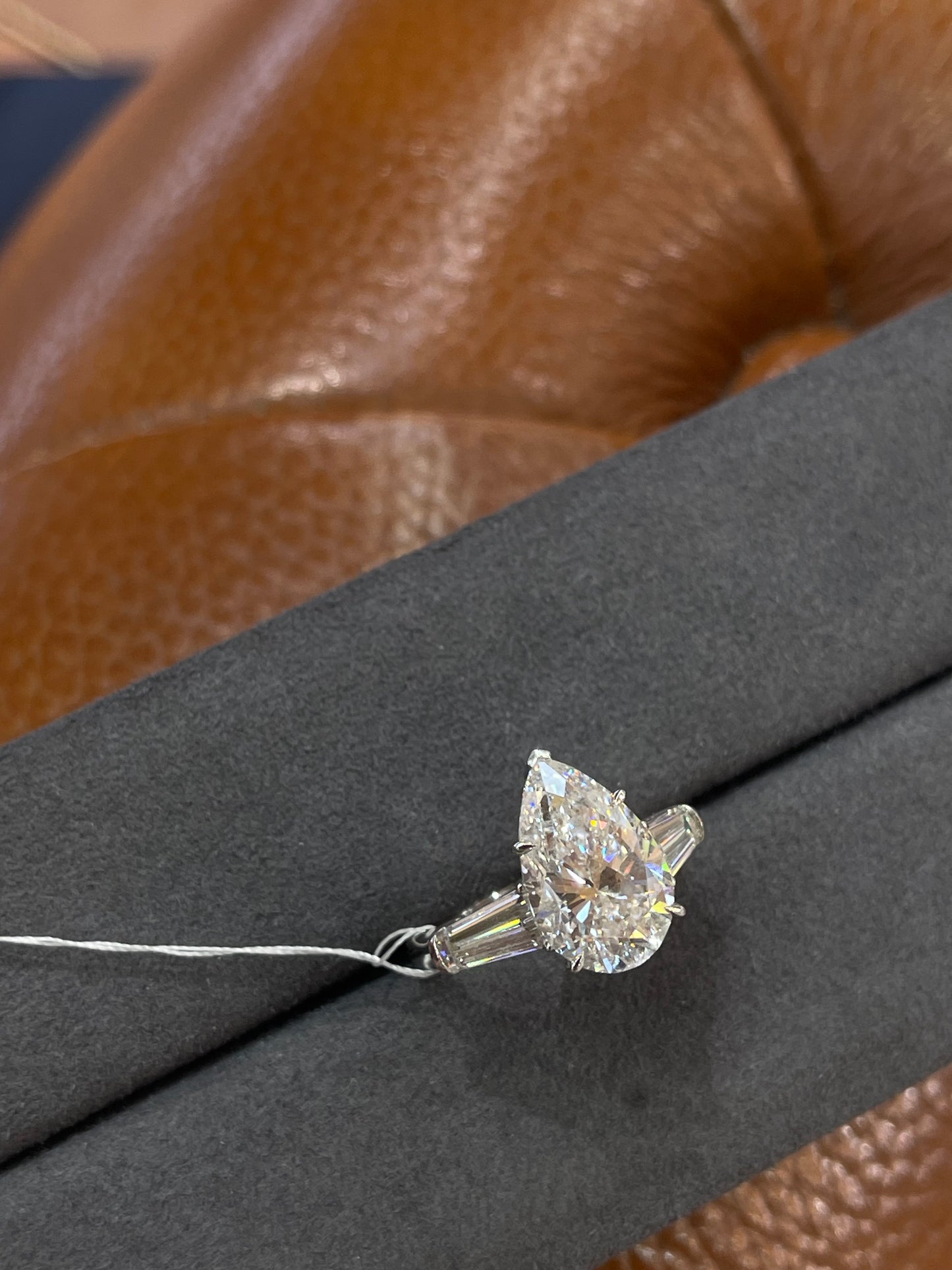 TIKTOK LIVESTREAM 5.0ct 18K Gold Lab Pear Diamond Ring side stones 1.446ct- Pear cut Water Drop Shape,D VS1 Cathedral Setting