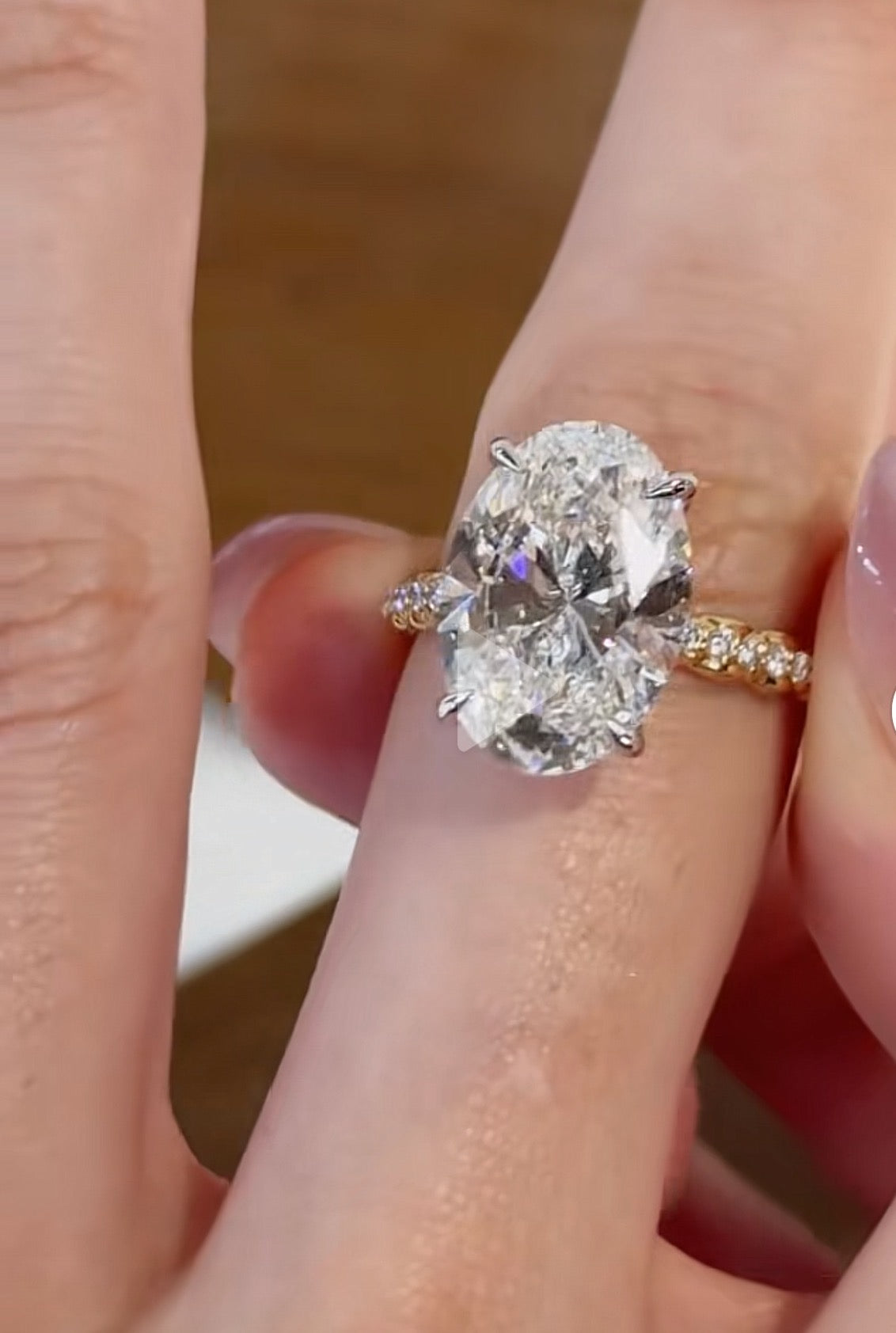 VEE TIKTOK lin 2-2 LIVESTREAM 14K oval DIAMONDS F VVS2 2-tone yellow band and white 6-prong hidden halo  Lab oval Diamond Ring 6ct hidden halo prongs  all yellow gold plain band  IGI certificate size 8.5 (Copy)
