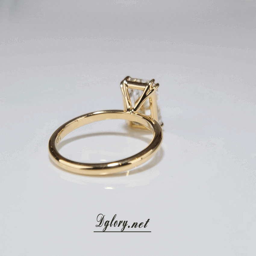 Lab Grown Diamond Ring,14K Gold 2.5 CT, F VVS2, Radiant Cut Lab Diamond Engagement Ring,IGI Certified, Double Claws Separate, Plain Setting (ST 0002)