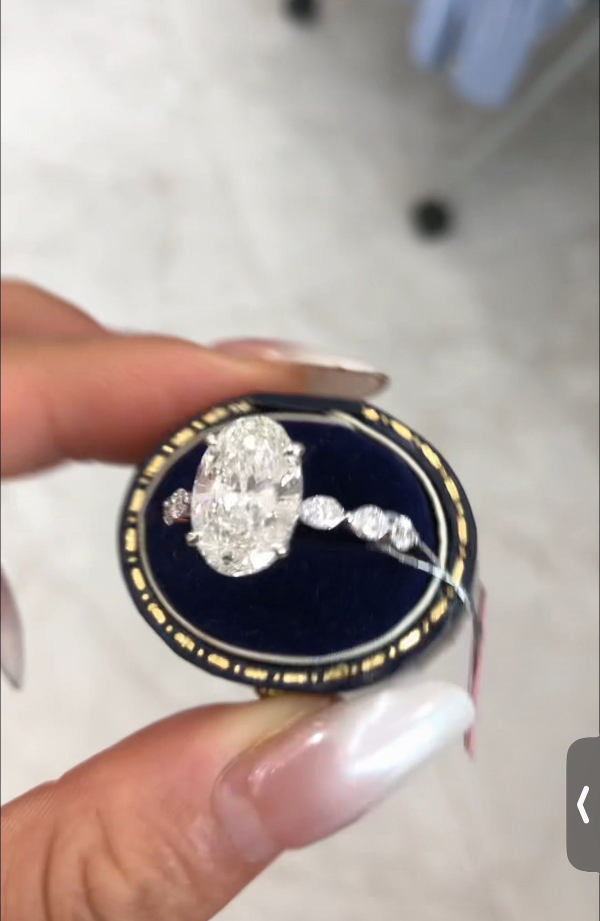 RI TIKTIOK LIVESTREAM 2-1 link solid 14k white gold 3ct oval cut ,D color VVS1 Clarity with IGI certificate, bubble band total 3.7ctw, size 7