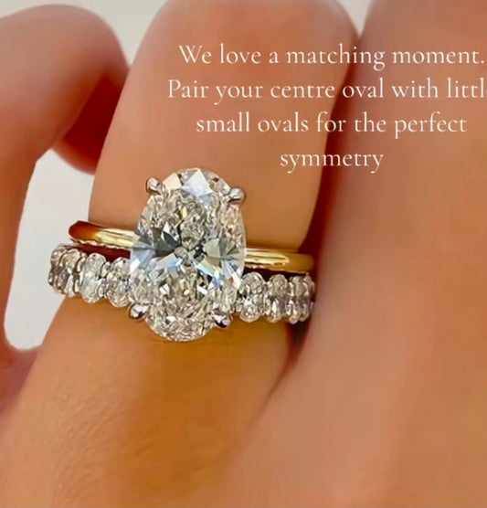 Su TIKTOK LIVESTREAM 3 CARATS Oval E color VS1 ovel shape,3 carat , vs1,E colors with 1.7mm, 4 prong tulip basket, 14k with ovel shape 3mm diamond all around band. size 5.5