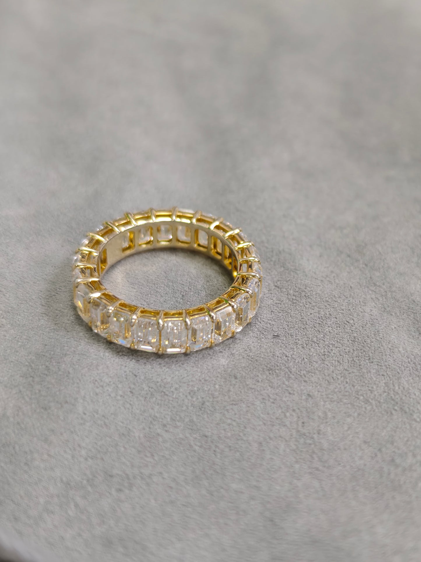 1 Ste TIKTOK LIVESTREAM Solid 14K white gold Lab Diamond Eternity emerald cut Band Ring size 5.25 (Copy)