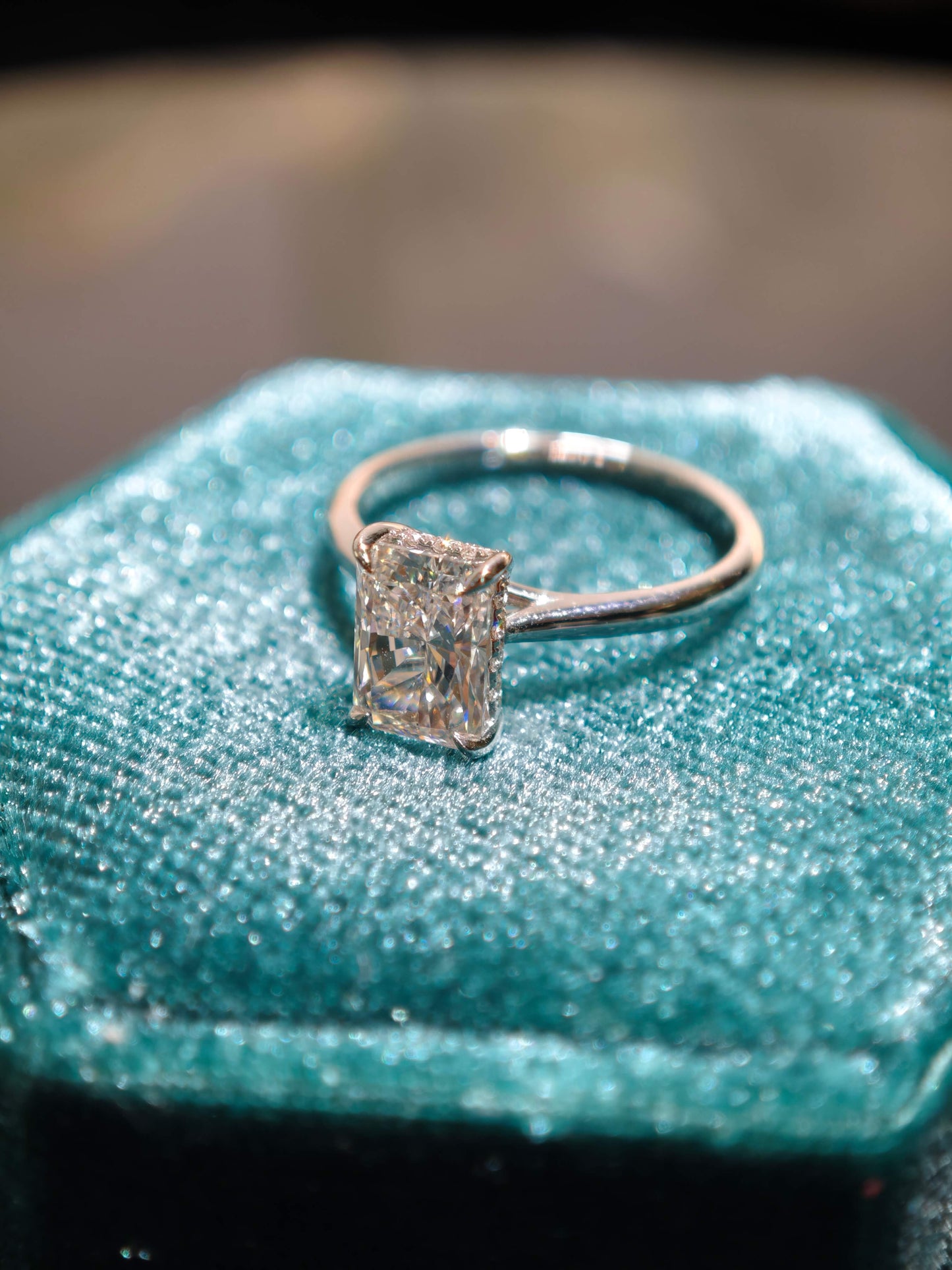 1.52ct D VVS2 Lab Radiant Diamond Ring: 14k Gold Hidden Halo,wisted Cathedral Setting with Hidden Halo Engagement Ring Lab Grown Diamond (RAX 0091)