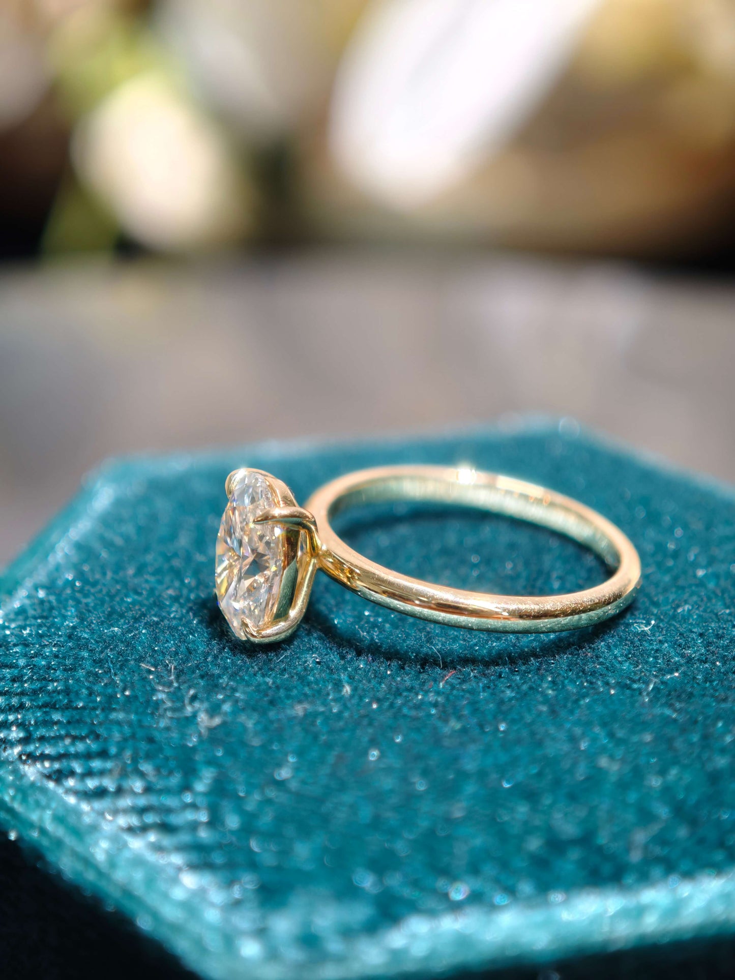 1.55ct D VVS2 Lab Grown Oval Diamond 14K Yellow Gold 1.8mm Band Width Engagement Ring IGI Certificate Plaint Setting Solitaire Diamond Ring (OVX 0084)