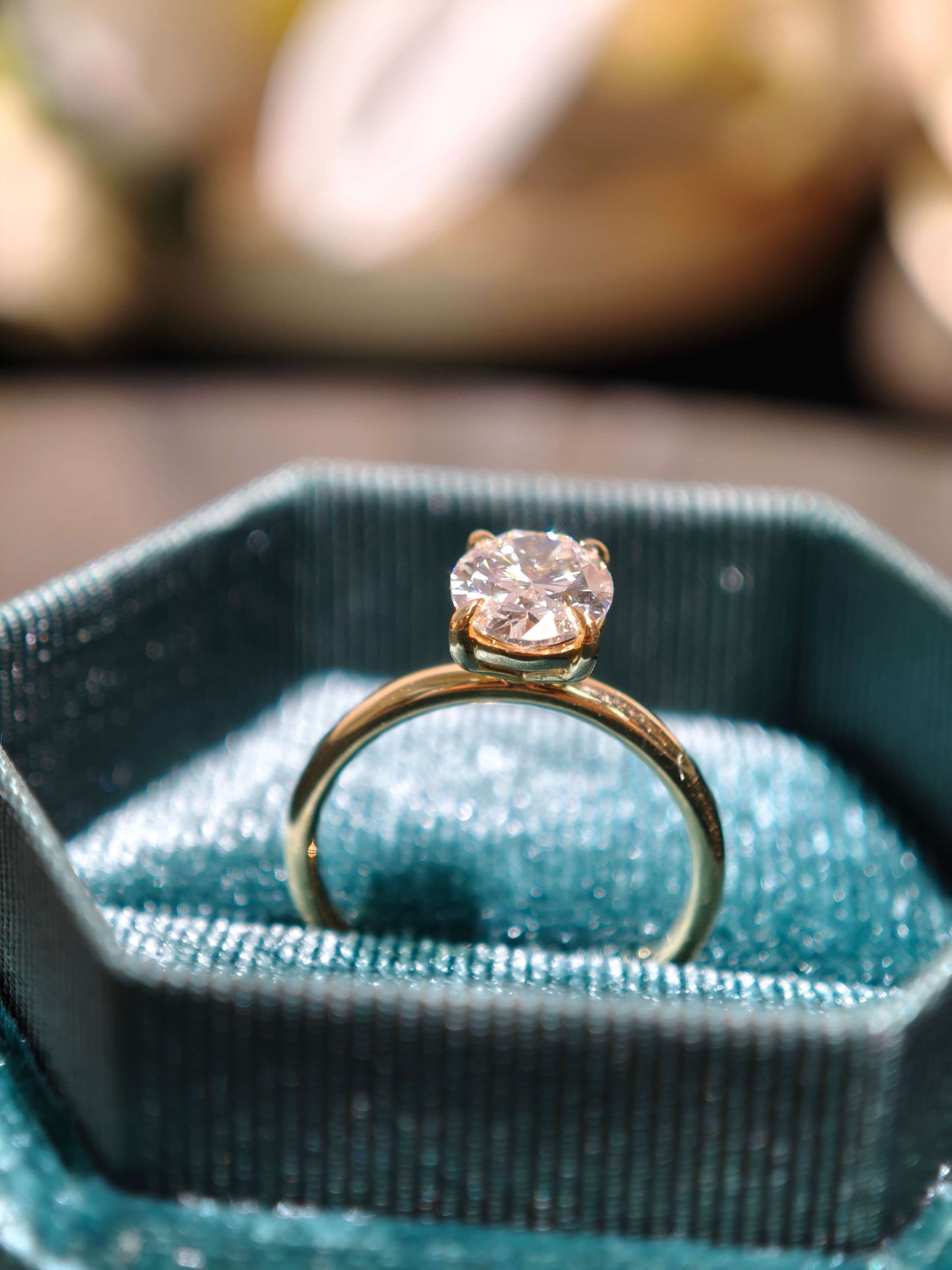 1.55ct D VVS2 Lab Grown Oval Diamond 14K Yellow Gold 1.8mm Band Width Engagement Ring IGI Certificate Plaint Setting Solitaire Diamond Ring (OVX 0084)