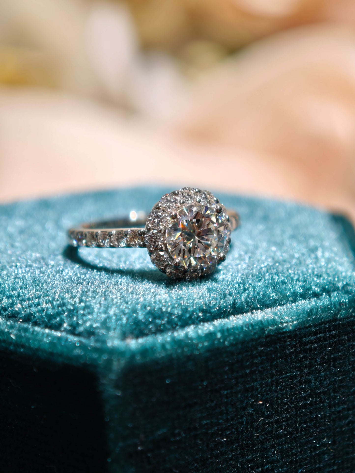 1ct D VVS2 Round Brilliant Cut Halo Ring Lab Grown Diamond Engagement Ring ( ROX 0898 )
