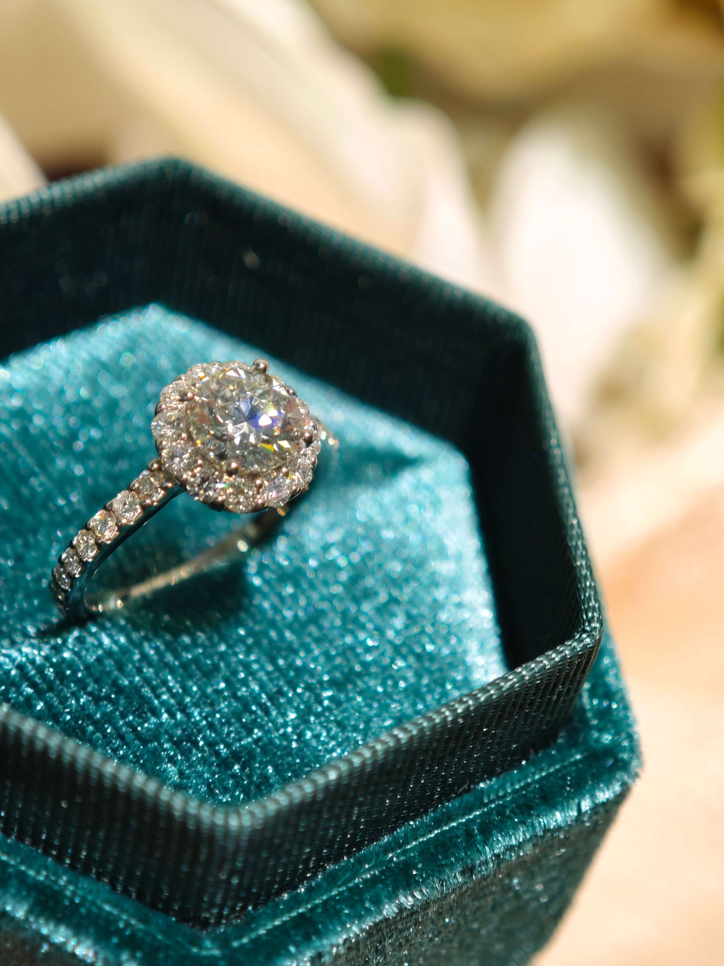 1ct D VVS2 Round Brilliant Cut Halo Ring Lab Grown Diamond Engagement Ring ( ROX 0898 )