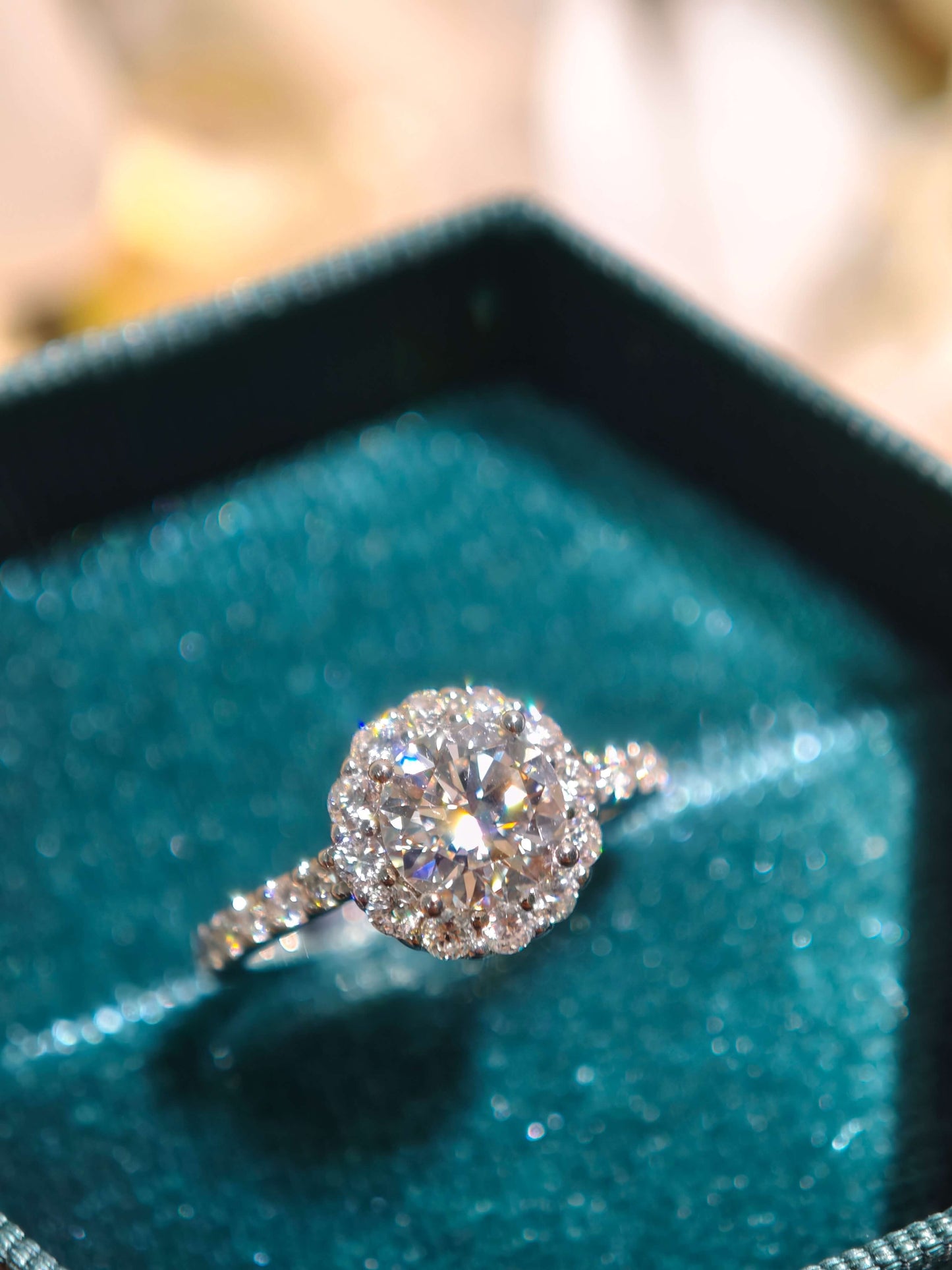 1ct D VVS2 Round Brilliant Cut Halo Ring Lab Grown Diamond Engagement Ring ( ROX 0898 )