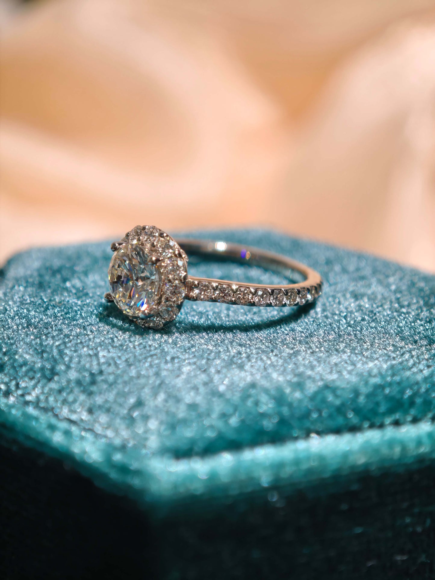 1ct D VVS2 Round Brilliant Cut Halo Ring Lab Grown Diamond Engagement Ring ( ROX 0898 )